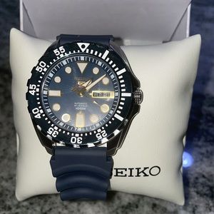 Seiko 5 sport watch Srp605K2